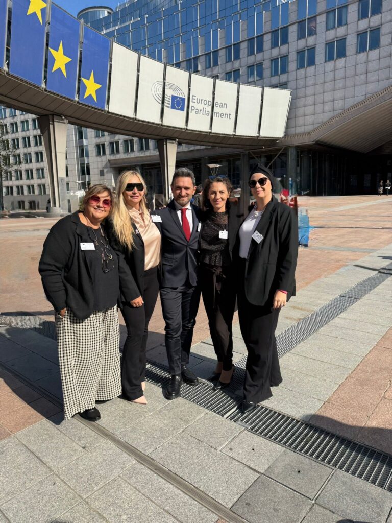 Bruxelles, una testimonianza per un nuovo modello di cura 2 Bruxelles - ottobre 2025